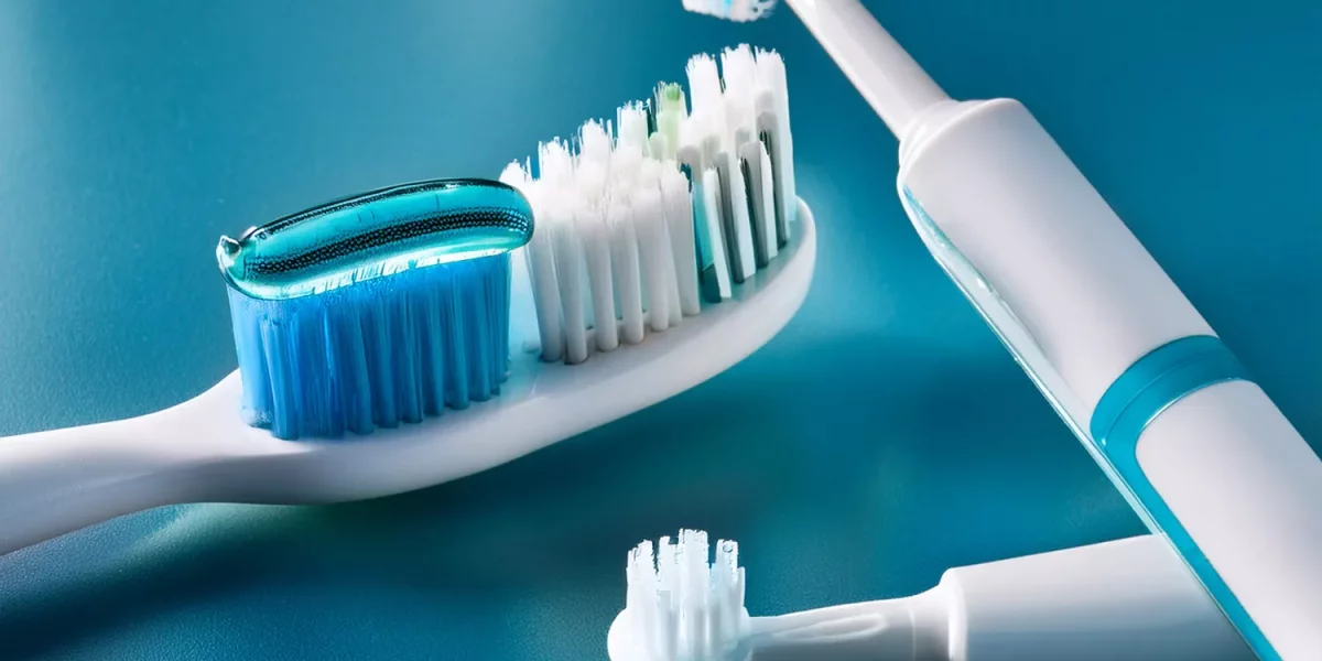 Diş Fırçaları ve Diş Macunları Çözüldü – Milim Dental Bursa Hastaları için Derin Bir Rehber
