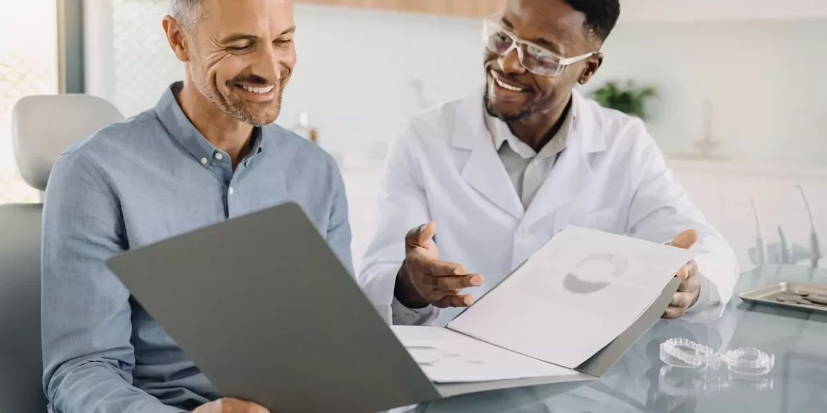 Bir ortodontist seçmeden önce ne kontrol etmeliyim?