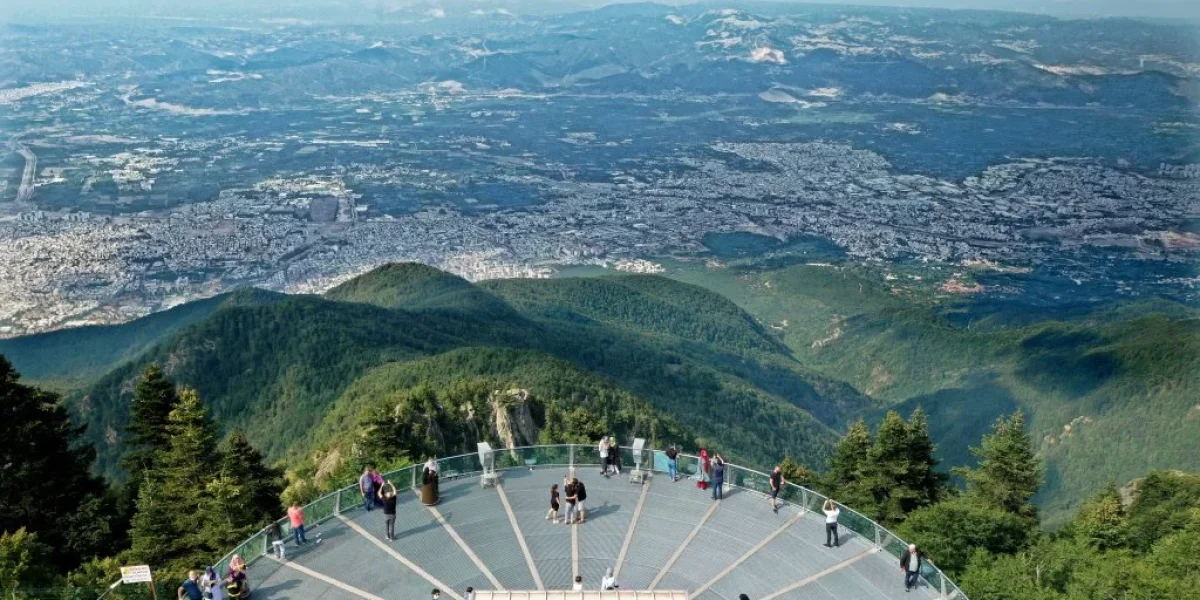 Türkiye'de Hollywood Smile: Hayalinizdeki Gülüş Bursa'da Sizi Bekliyor