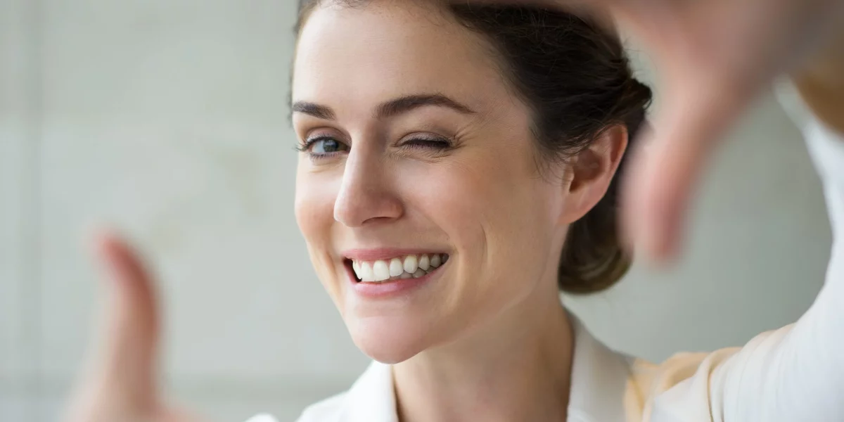 Hollywood Smile Değişimi: Sadece Estetikten Daha Fazlası